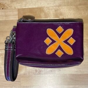 Urban Junket Flower Wristlet